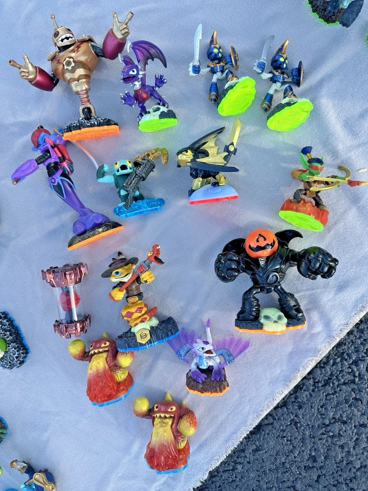 Huge Lot 200+ Skylanders & Disney Infinity Figures + Portals | Rare Characters Bundle | Toys & Gaming Collection